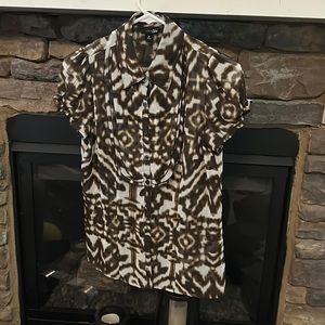 💥 Like New East 5th Blouse Size Small